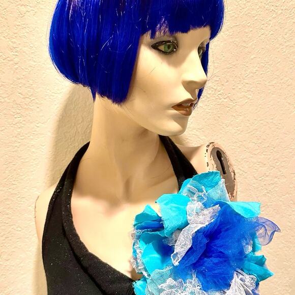 Super Fun Blue Hues Silk Lace and Tulle Flower Brooch - Picture 1 of 6